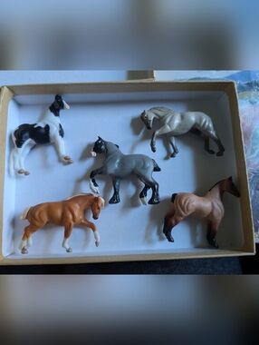 Set of 5 Vintage Breyer Mini Whinnie Drafts